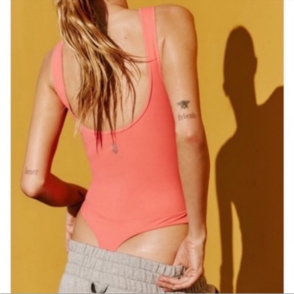 NWT Free People bodysuit size small Strawberry color - Picture 6 of 6